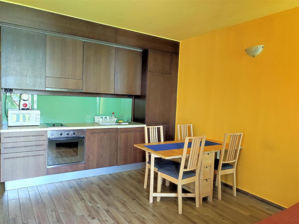 Soleil Apartmanok Балатонлелле Экстерьер фото