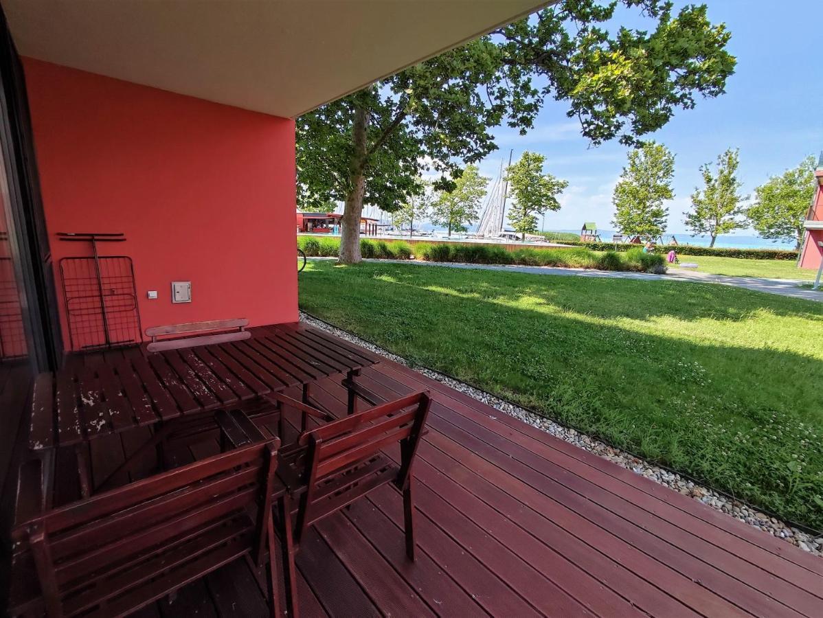 Soleil Apartmanok Балатонлелле Экстерьер фото